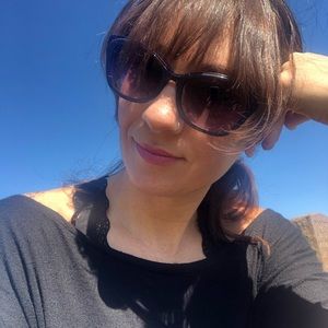 Meet your Posher, Vanessa